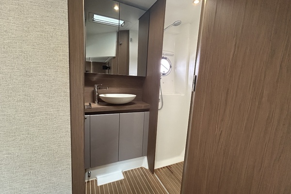 50ft Beneteau Yacht For Sale