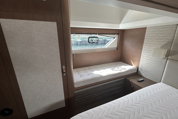 50ft Beneteau Yacht For Sale