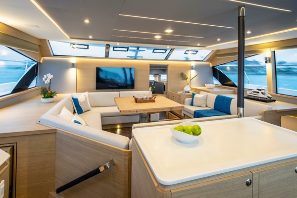 54ft Aquila Yacht For Sale