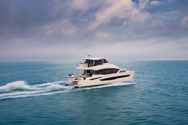 54ft Aquila Yacht For Sale