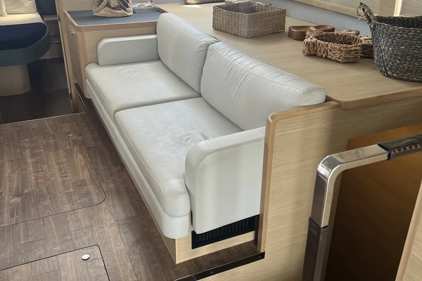 2023 Aquila 54