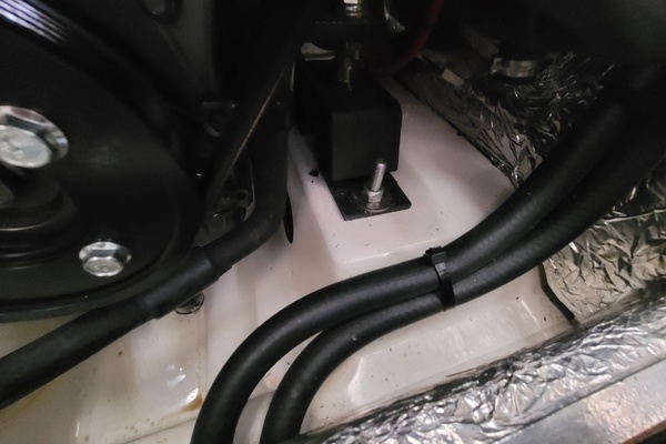 Earling 30ft Beneteau Yacht For Sale