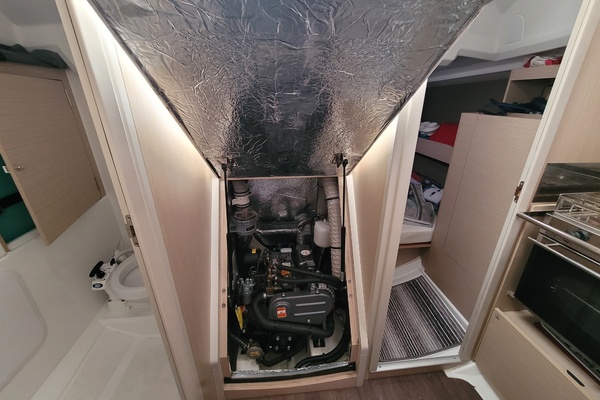 Earling 30ft Beneteau Yacht For Sale