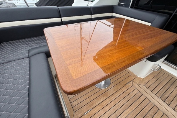 Photo of the 2015 Sea Ray Sundancer 510 "Plan B"