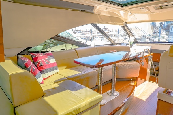 2015 Sea Ray 52