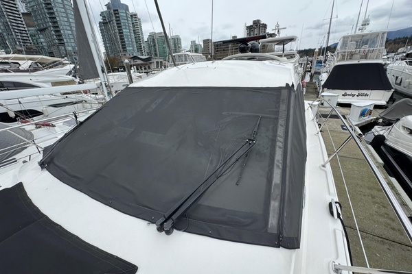 2015 Sea Ray 52