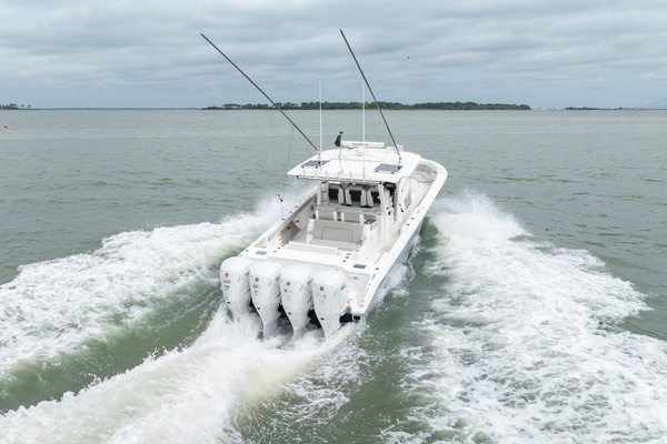 FIERO 3 43ft Pursuit Yacht For Sale