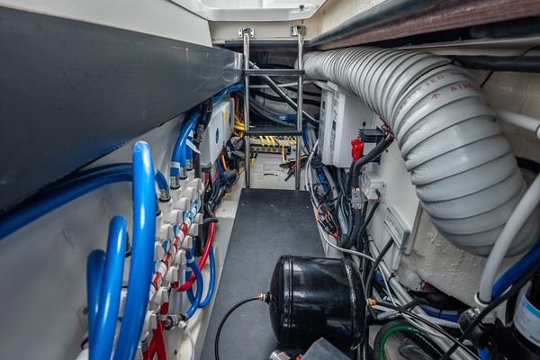 FIERO 3 43ft Pursuit Yacht For Sale