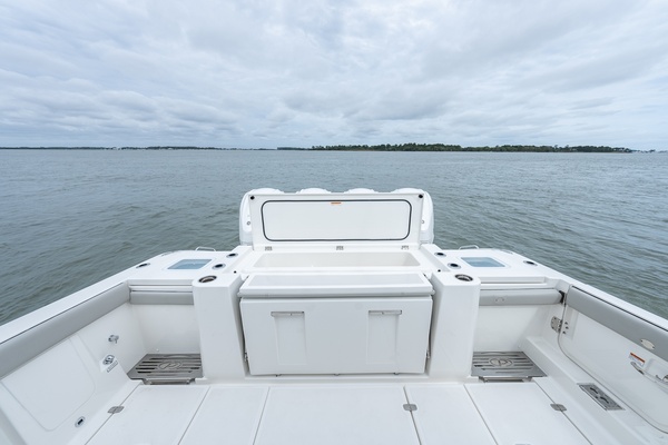 FIERO 3 43ft Pursuit Yacht For Sale