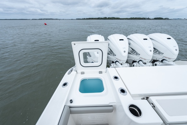 FIERO 3 43ft Pursuit Yacht For Sale