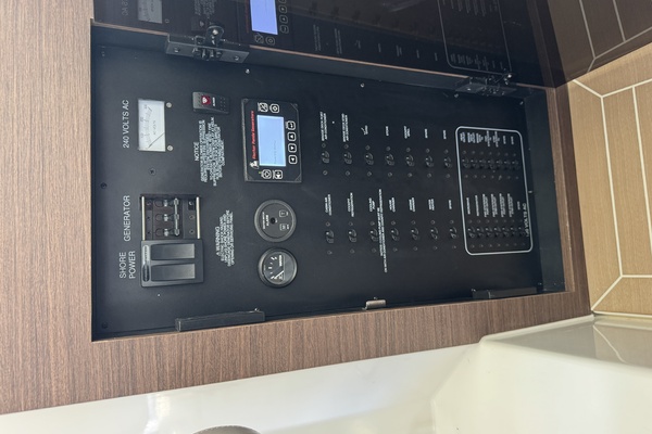 44ft Pursuit Yacht For Sale