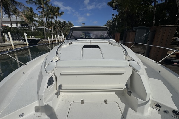 44ft Pursuit Yacht For Sale