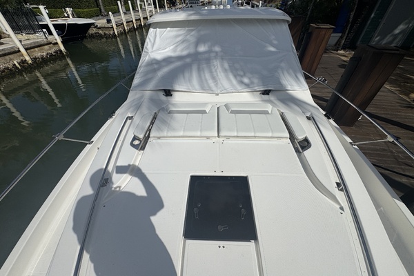 44ft Pursuit Yacht For Sale