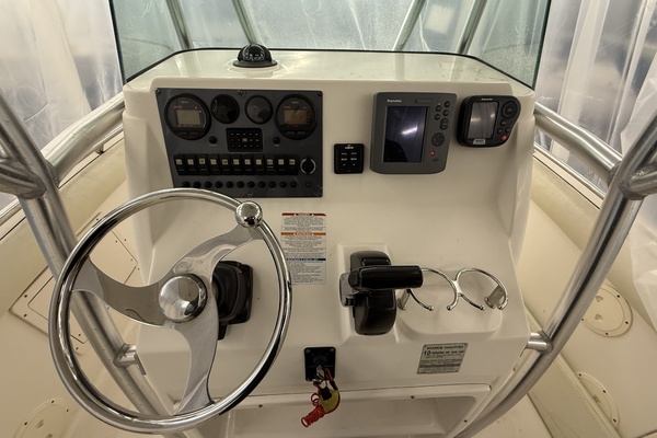 22ft Robalo Yacht For Sale