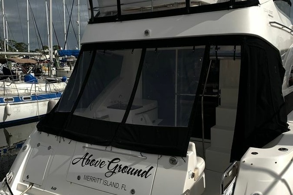 ABOVE GROUND 45ft Sea Ray Yacht For Sale