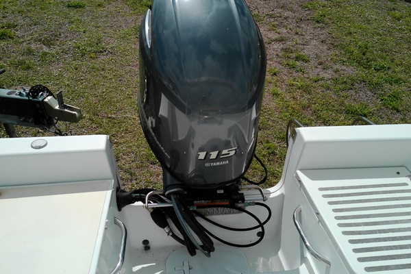 19ft Sportsman Yacht For Sale