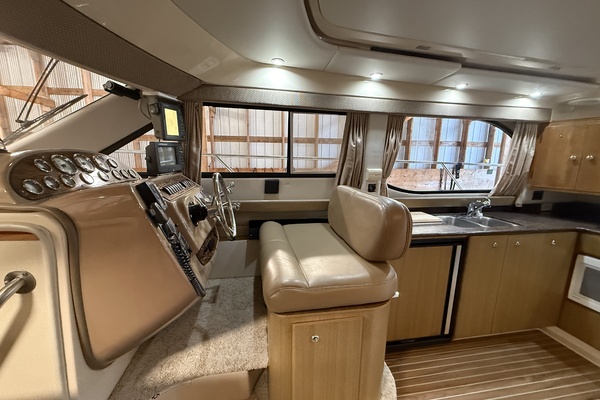 34ft Bayliner Yacht For Sale