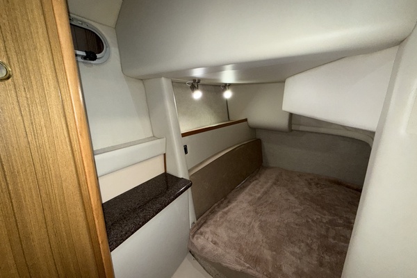 34ft Bayliner Yacht For Sale