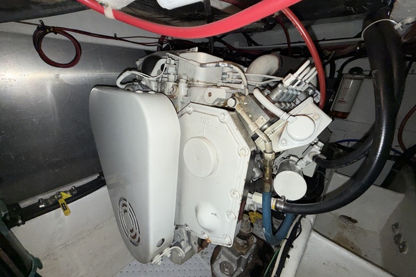 34ft Bayliner Yacht For Sale