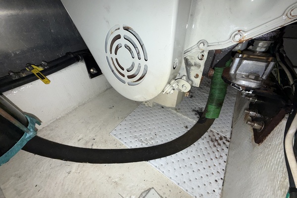 34ft Bayliner Yacht For Sale