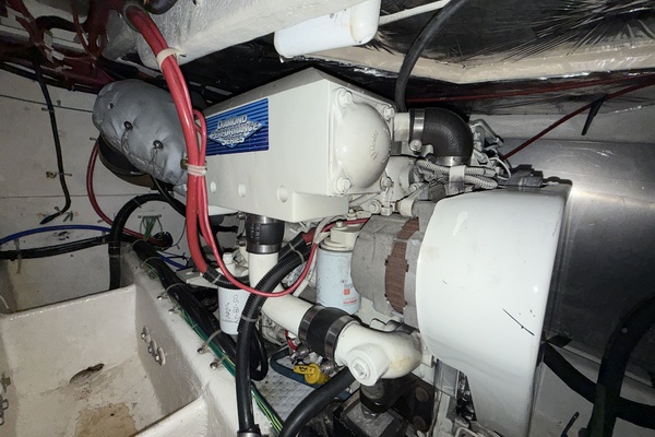 34ft Bayliner Yacht For Sale