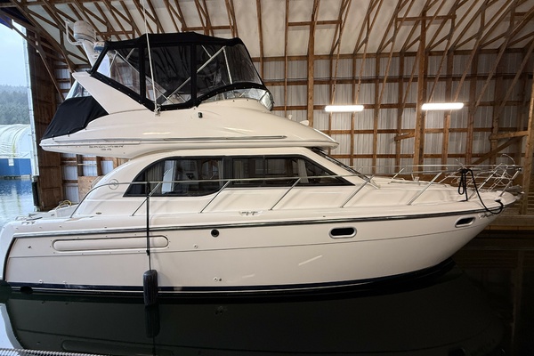 34ft Bayliner Yacht For Sale