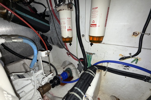 34ft Bayliner Yacht For Sale