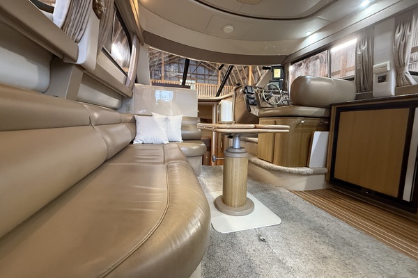 34ft Bayliner Yacht For Sale