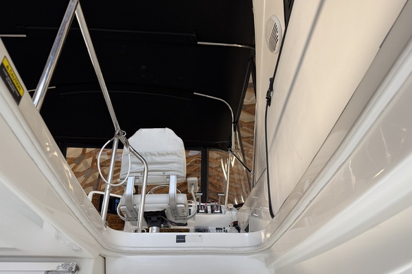 34ft Bayliner Yacht For Sale