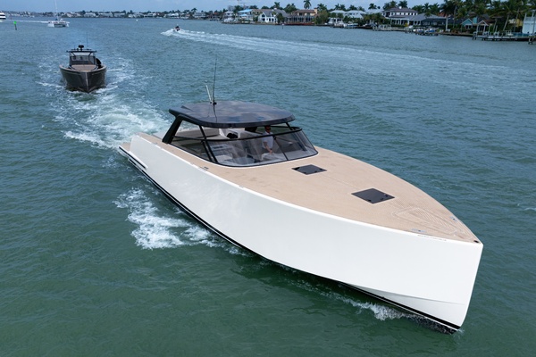 56ft VanDutch Yacht For Sale