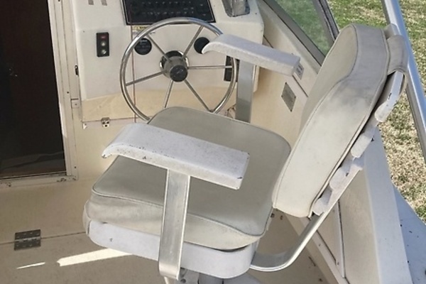 Photo of the 2004 Albemarle 268 Express Fisherman "Balhala na"