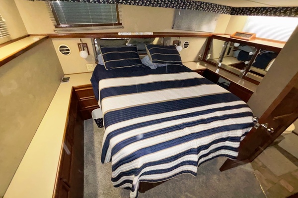 42ft Chris Craft Yacht For Sale