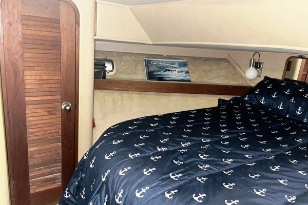 42ft Chris Craft Yacht For Sale