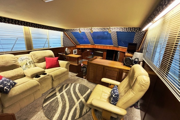 42ft Chris Craft Yacht For Sale