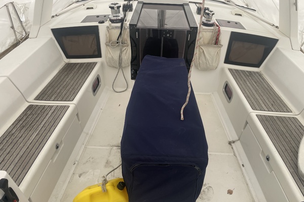 45ft Beneteau Yacht For Sale