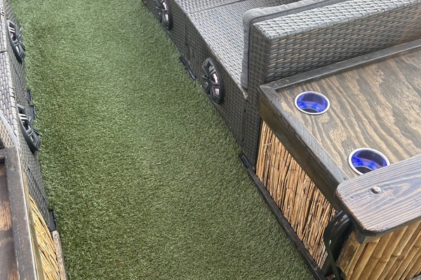 25ft Starcraft Yacht For Sale