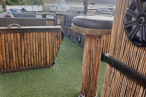 25ft Starcraft Yacht For Sale