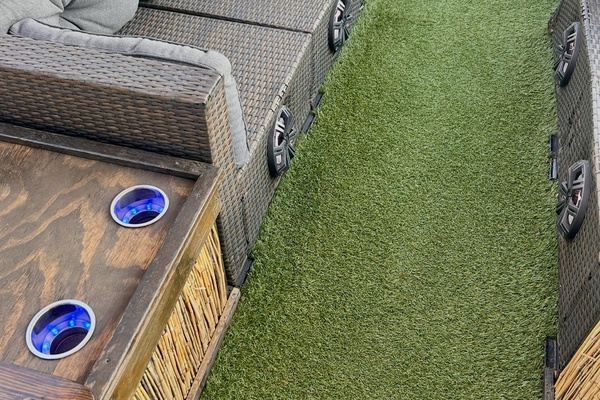 25ft Starcraft Yacht For Sale