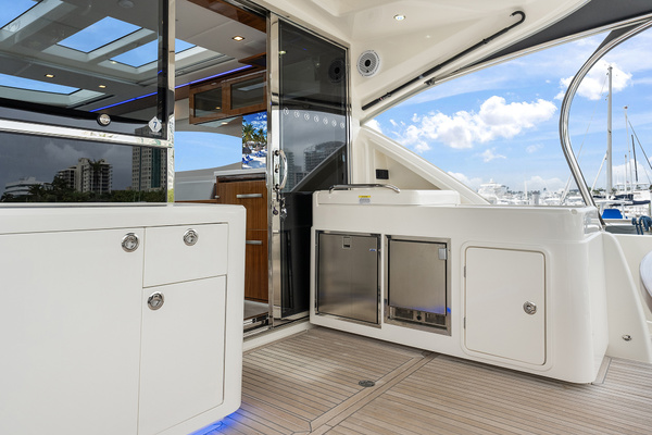 63ft Riviera Yacht For Sale
