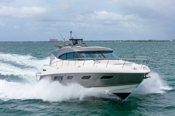 63ft Riviera Yacht For Sale