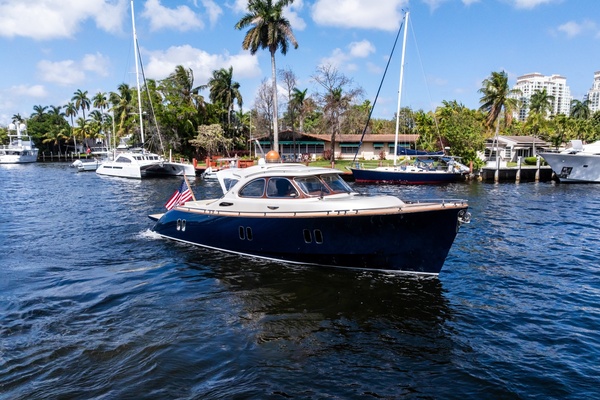 Mississippi Queen 44ft Zeelander Yacht For Sale
