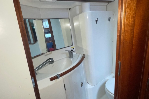 42ft Beneteau Yacht For Sale