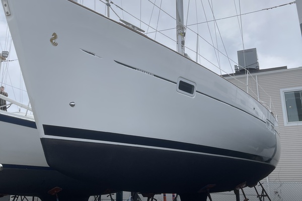 Short Horizon 42ft Beneteau Yacht For Sale