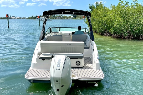 25ft Sea Ray Yacht For Sale