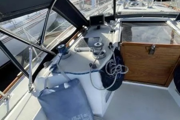 Photo of the 1990 Sabre 38 MK II