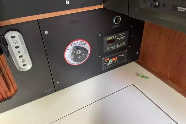 38ft Sabre Yacht For Sale