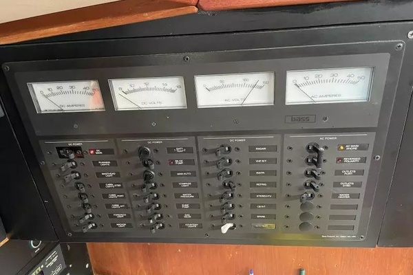 38ft Sabre Yacht For Sale