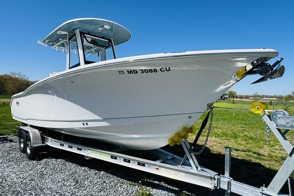 25ft Sea Hunt Yacht For Sale