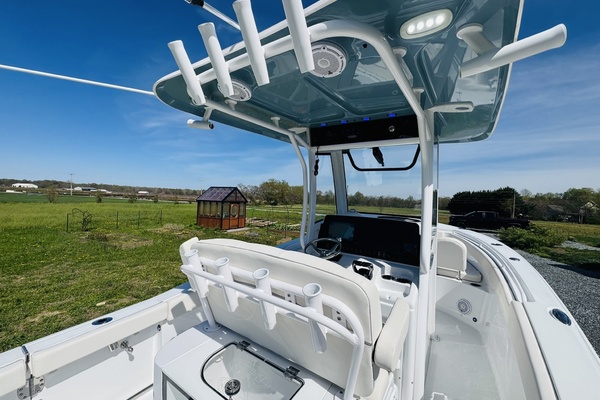 25ft Sea Hunt Yacht For Sale