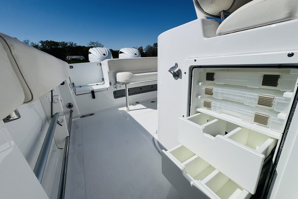 25ft Sea Hunt Yacht For Sale